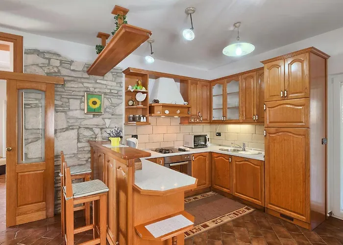 Dina Vakantiehuis Trgetari