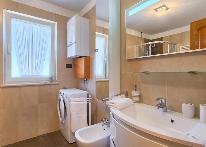 Vakantiehuis Dina Trgetari