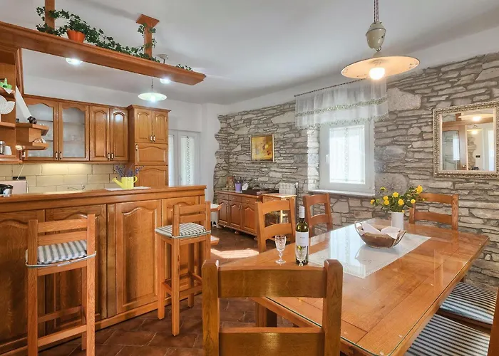 Dina Vakantiehuis Trgetari