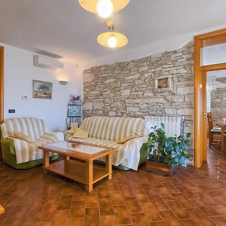 Apartment Oliva Verde *