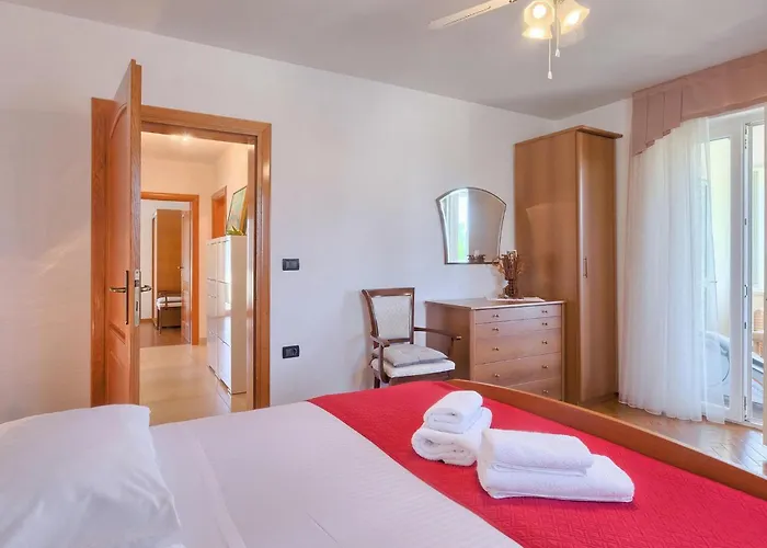 Dina Holiday home *