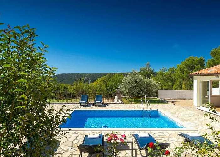 Dina Holiday home *